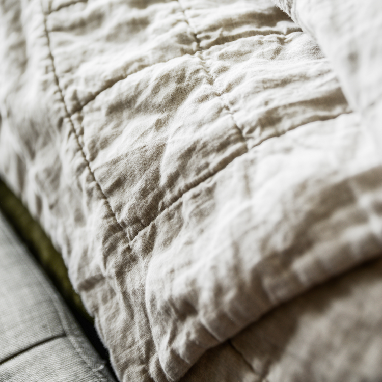 Quilted Comforter- Linen
