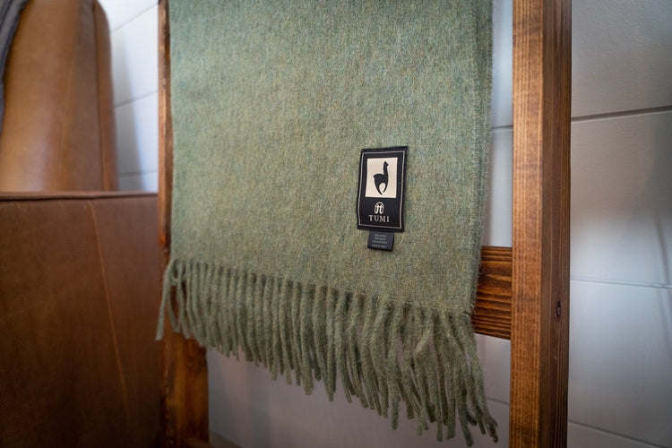 Alpaca Wool Throw Blanket - Solid Colors