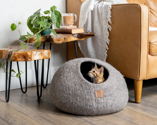 Premium Felted Wool Cat Cave Bed - Earth Brown