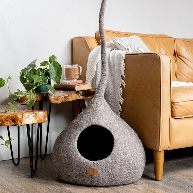 Deluxe Handcrafted Wool Felt Cat Cave With Tail - Earth Brown