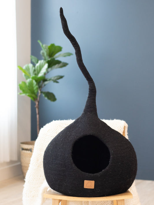 Deluxe Handcrafted Felt Cat Cave With Tail - Night Black